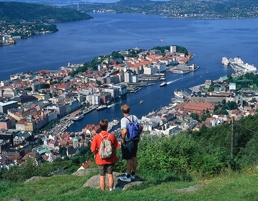 View from Mount Fløyen by Paul Smit IMAGO Fjord Norge - VisitBergen